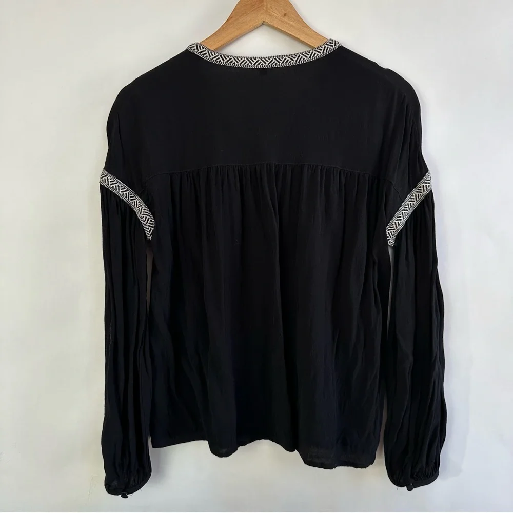 Madewell Black White Embroidered V-neck Long Sleeve Tassel Lightweight Blouse - Picture 7 of 8